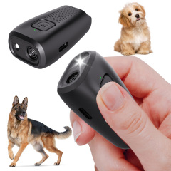超音波犬退治器の止め金器の双プローブの大出力の追放器のアマゾンの爆発的な爆発は犬の訓練器のメーカーを持ちます。