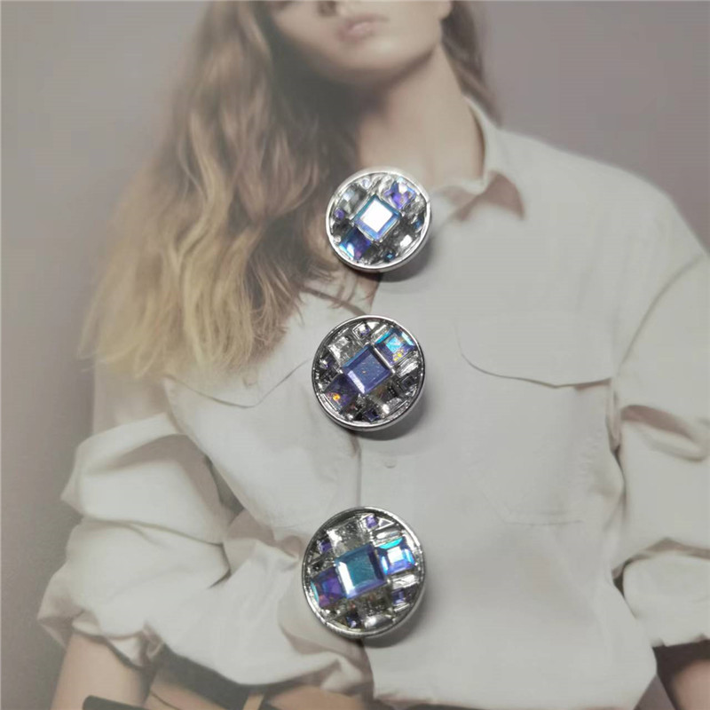 小额批发金属纽扣小香风水晶钻石扣女士针织衬衫外套装饰高档纽扣