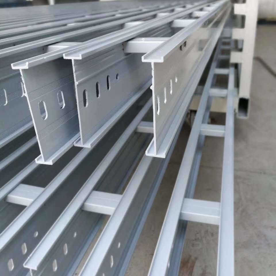 铝合金桥架地槽方形线槽梯式槽式托盘式走线架防腐防锈厂家直销