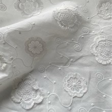 纯棉白色韩式立体花朵刺绣布手工DIY女装儿童衬衫连衣裙服装面料