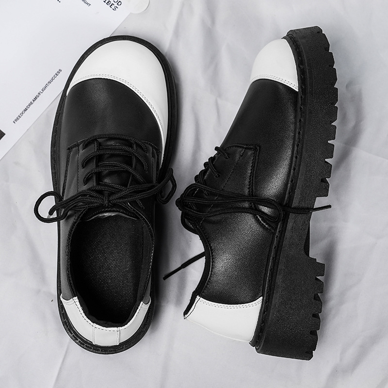 Nuevos zapatos de cuero casuales para hombres, zapatos de estilo retrógrado de alta altura, botas de Martin, zapatos al aire libre con suela gruesa.