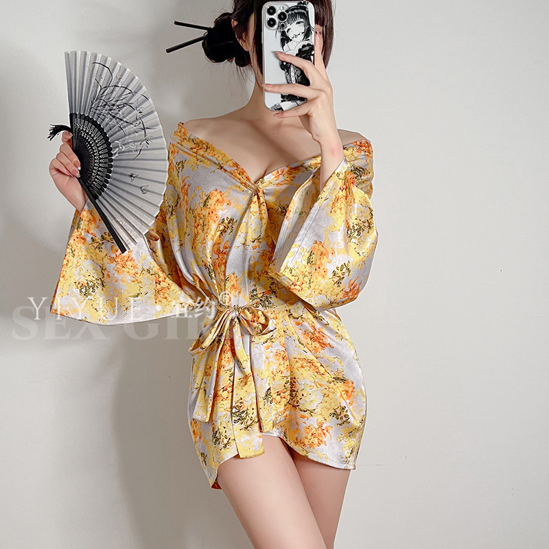 Yiyue sexy lingerie sexy pajamas yellow battle robe cardigan lace-up suit bathrobe women's uniform suit 8742