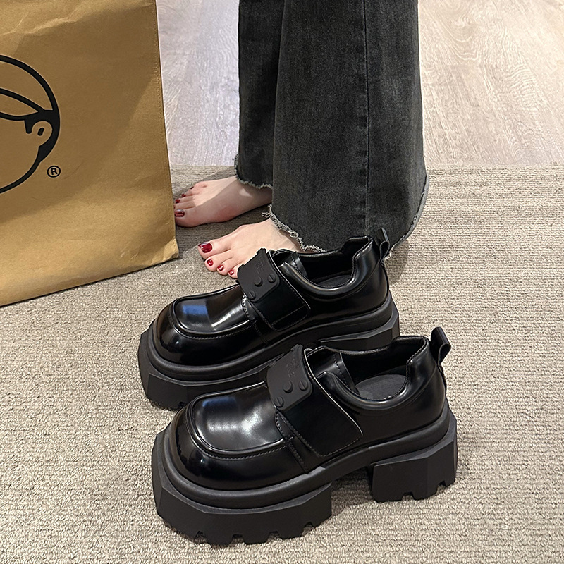 Black Thick-soled British-style Small Leather Shoes Women's Platform Loaf Loafers 2025 New Explosions Shoes All-match JK Single-layer Shoes