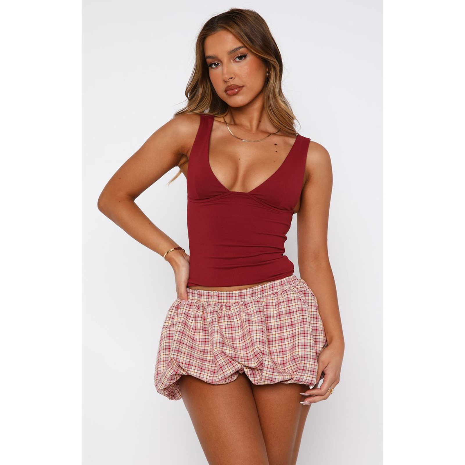 6767 酒红色模特图 4.jpg