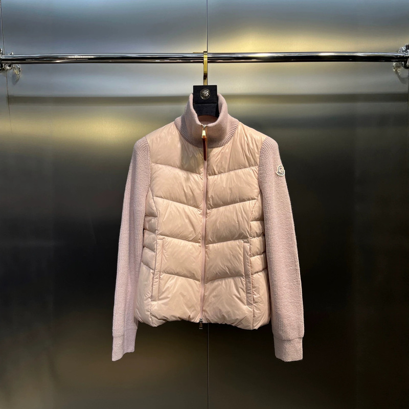 Correct version 26 new winter model Mengjia waist-cinching knitted front-back down-filled women's cardigan, versatile for daily warmth Correct version 26 new winter model Mengjia waist-cinching knitted front-back down-filled women's cardigan, versatile for daily warmth