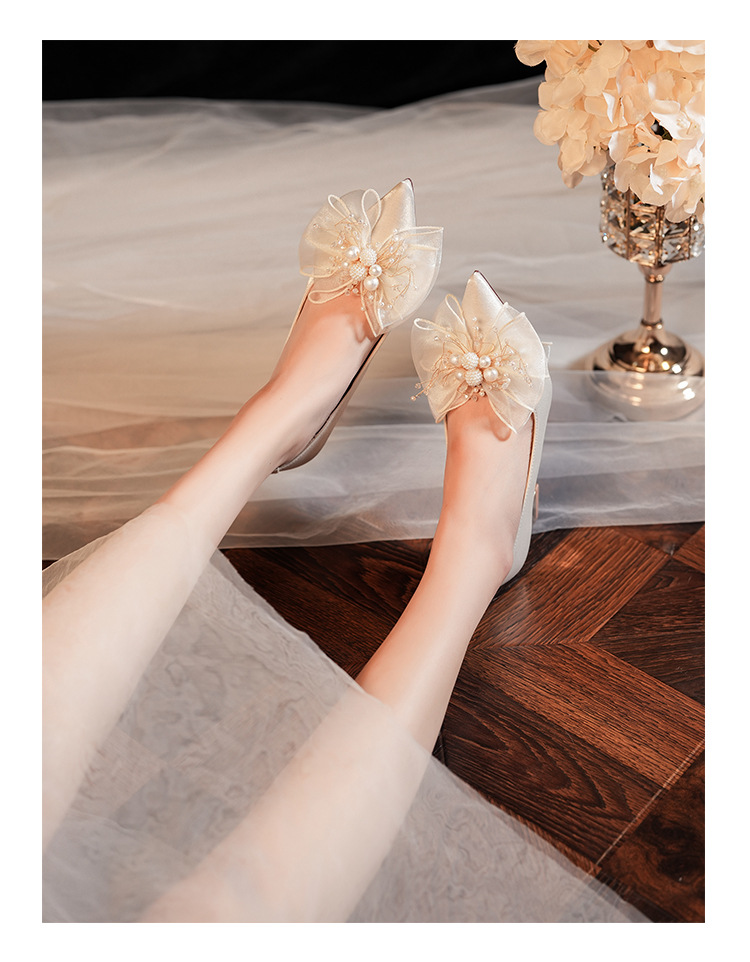 6222A-008 Chunky Heel Pointed Toe Satin Appliqué High Heels For Banquet Wedding Bridesmaid Shoes Comfortable Versatile_voghion.com