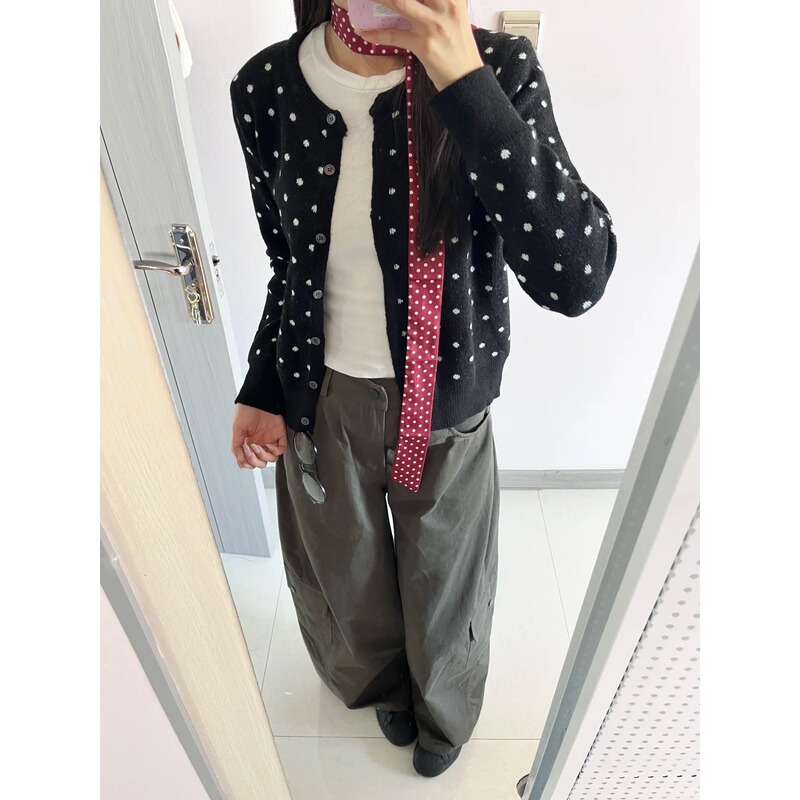 韩系减龄波点针织开衫女春秋季小众单排扣撞色长袖外套甜美风上衣|undefined