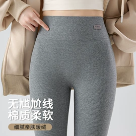 女式T恤;女式打底衫;吊带背心