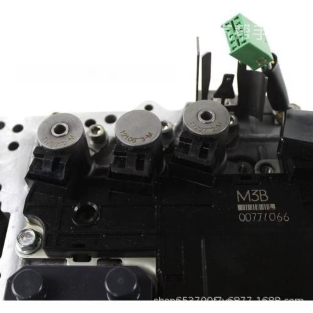 Re7R01A Is Suitable for Nissan Pathfinder Titan Jr710E Jr711 Transmission Valve Body Gearbox