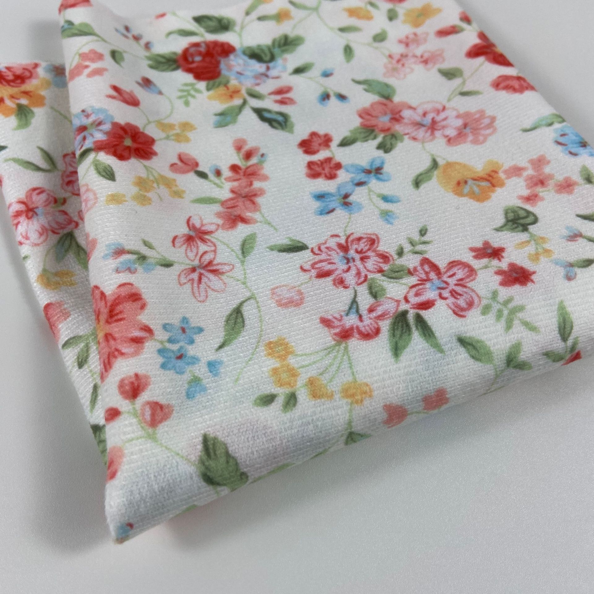 Fábrica al por mayor en stock nueva Corea del Sur ins pequeña silla floral mantel impreso TELA ESCOCESA decoración hogar paño