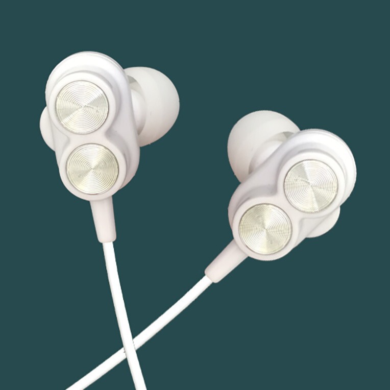 Wire-controlled headset factory for cross-border Sports type in-ear wired headset subwoofer sound quality good ear protection earplugs