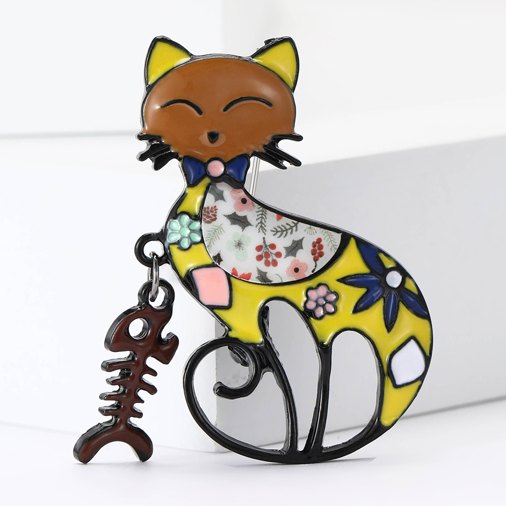 New Cartoon Alloy Enamel Fishbone Cat Brooch Creative All-match Men's and Women's Suit Sweater Corsage Jewelry Pin