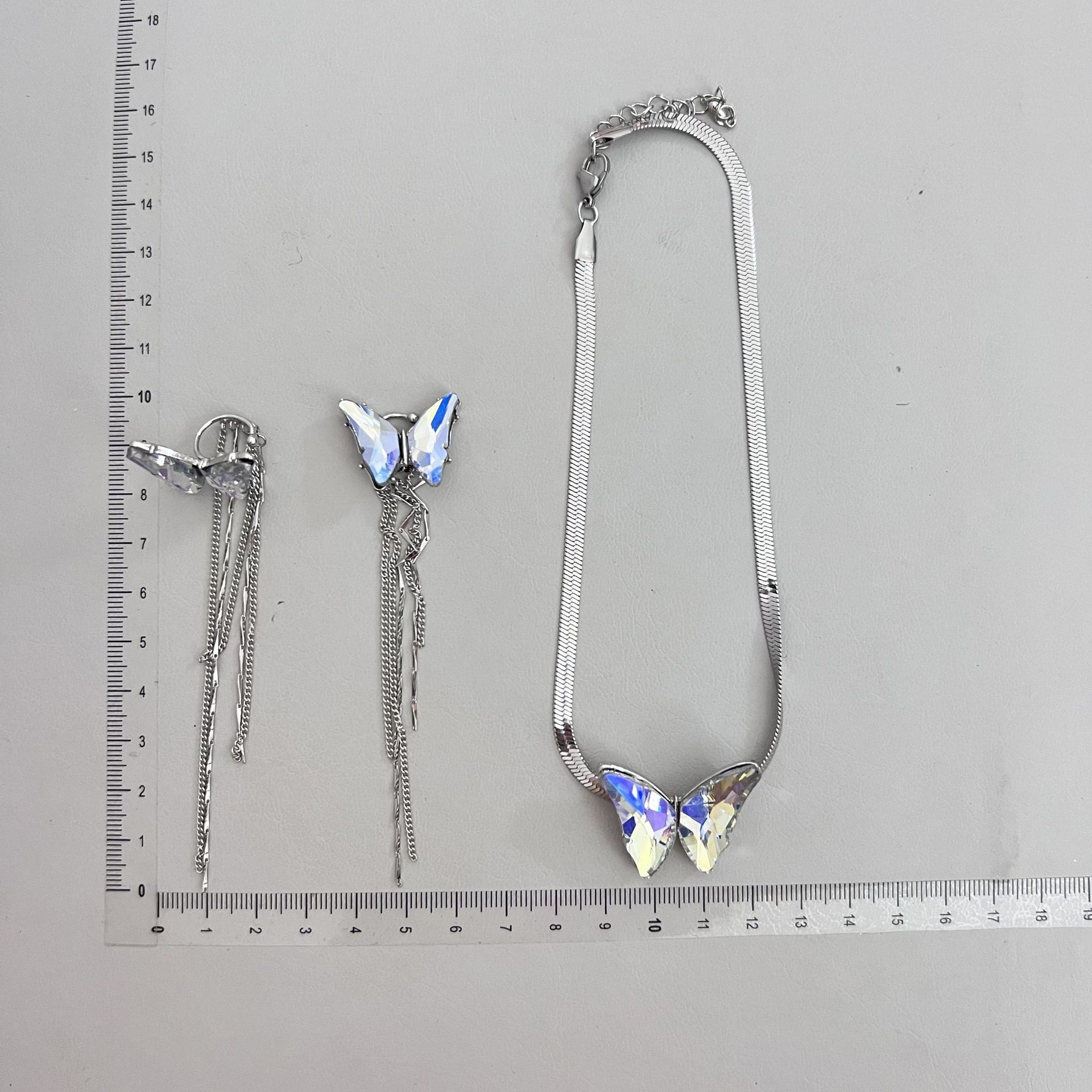 Title 1, Streamer Butterfly Long Fringe Earrings and Nec...