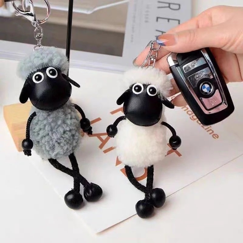 可爱肖恩羊挂件小羊毛绒公仔汽车钥匙链情侣款背包挂饰闺蜜小