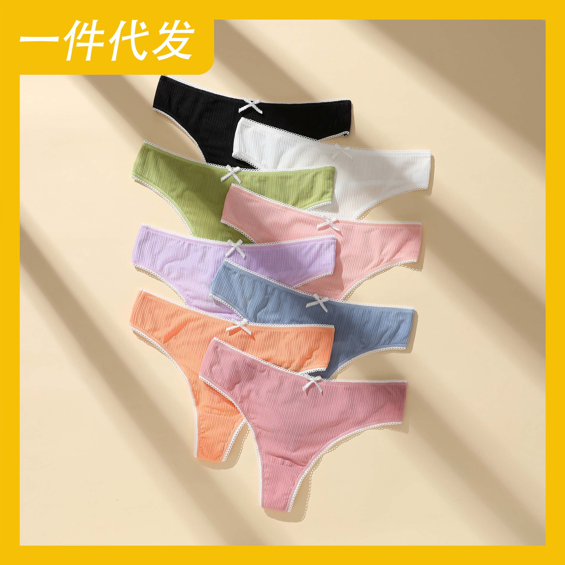 Nueva ropa interior en tanga con patrón de Barbie de poliéster transpirable para niñas, abdomen cómodo, tanga de cintura baja y media, cabello femenino de una pieza