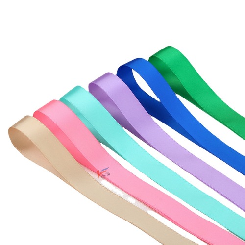 2 cm wide colorful ribbon shoelaces for foreign trade, young people's sports shoes laces in red, green and black silk shoelaces