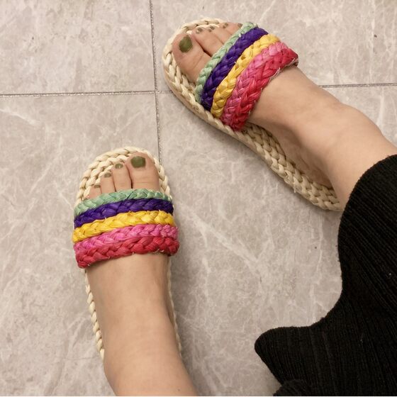 Japanese Style Vintage Woven Straw Shoes with Corn Leather for Men and Women Home Indoor Breathable Massage Home Shoes Beach Shoes