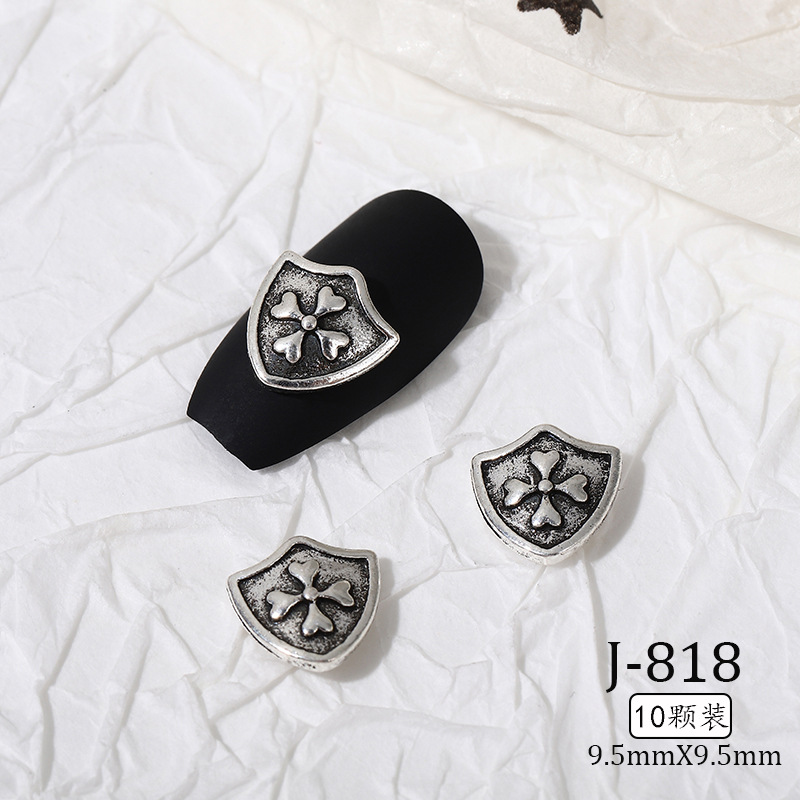 J-818