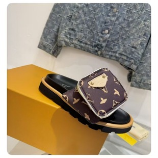 �V�ݸ߶�L�H��ŮЬëЬ��Ь2025�ļ��¿��҃��⴩�r�з����z�Ⲽ