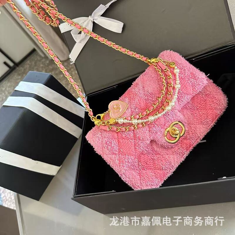 25Ss Pearl Heart Woolen Diamond Square Fat Chain Crossbody Women's Bag High-End Solid Color Genuine Leather Women's Bag