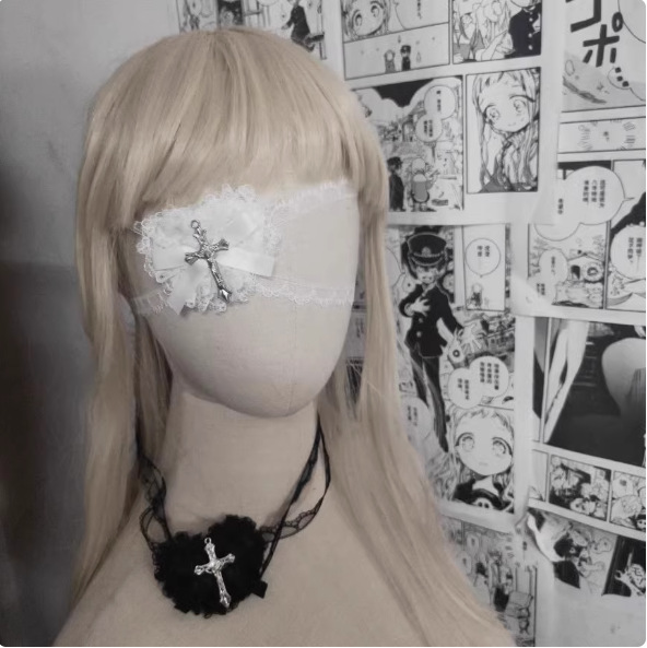 Gothic White Lace Love Eye Mask Punk Sweet Cool Halloween Decoración Cruces Oscuras Accesorios Fotográficos Cos