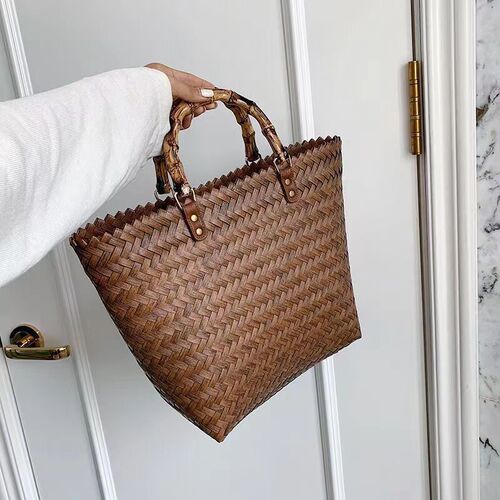 New stylish woven tote bag with large capacity—Instagram-worthy, trendy women's handbag perfect for shopping or beach outings