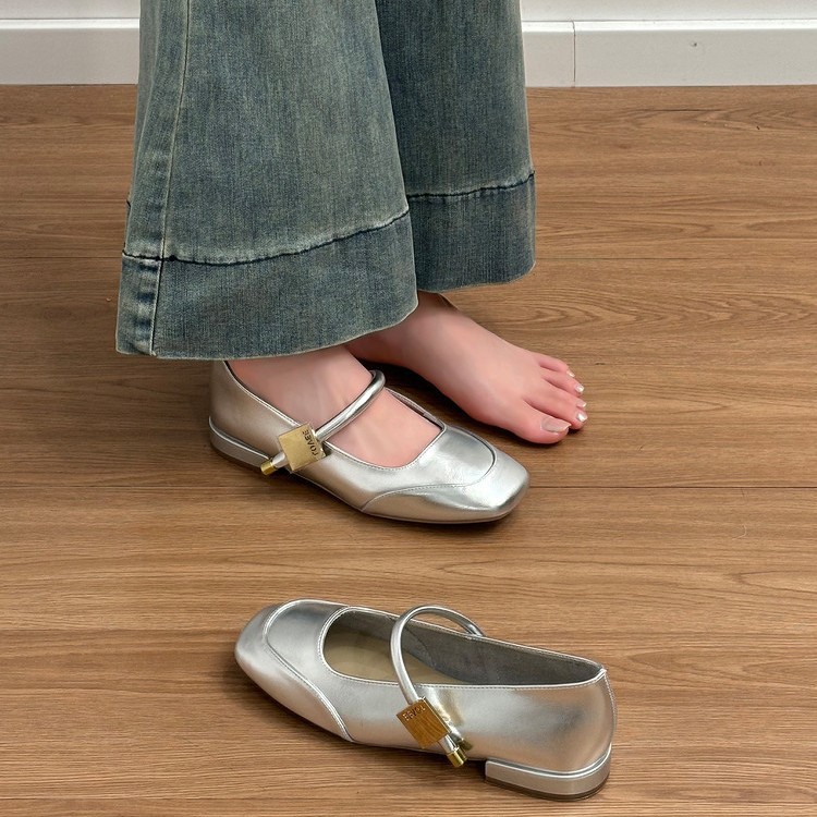 Soft Version~Red Mary Jane For Women, 2026 Spring New French Retro Low-cut Evening Single Shoes, Small Leather Shoes_vogvips.com