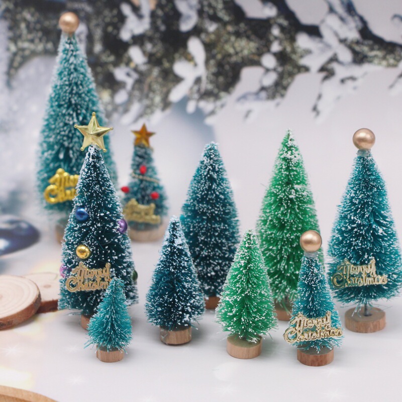 Cross-Border Dollhouse Sisal Silk Snow Tower Pine Artificial Christmas Tree Miniature Scene Sisal with Snowflakes Small Pine Needle Tree