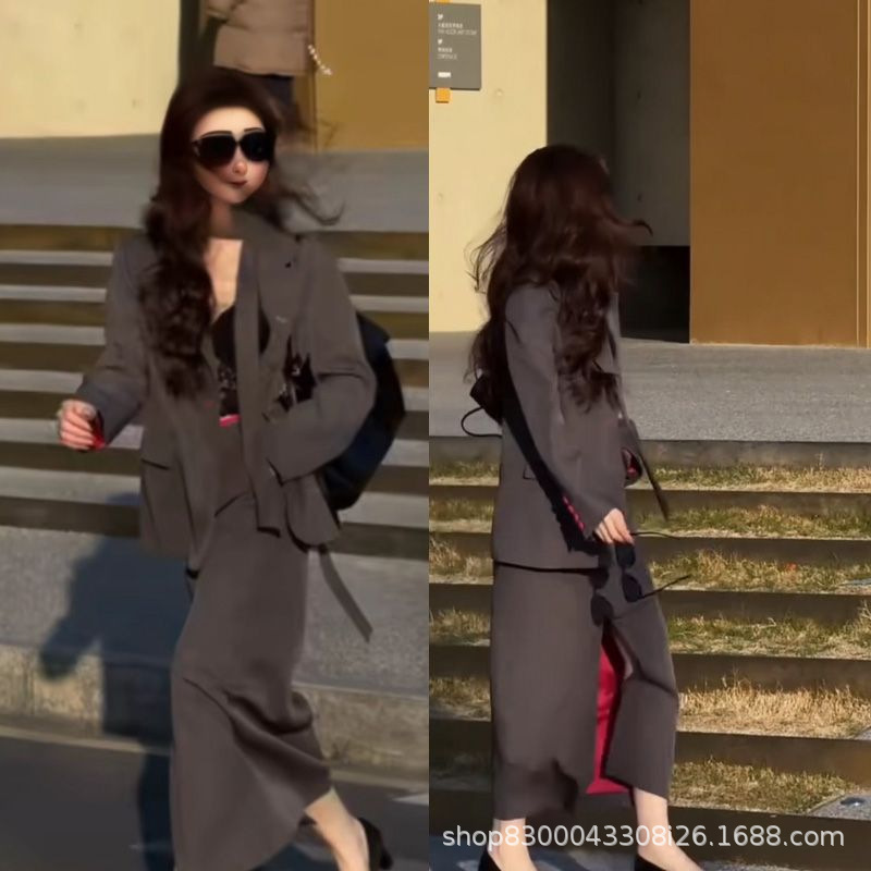 网红爆款高级洋气外穿小众遮肉西服外套性感半身裙两件套装