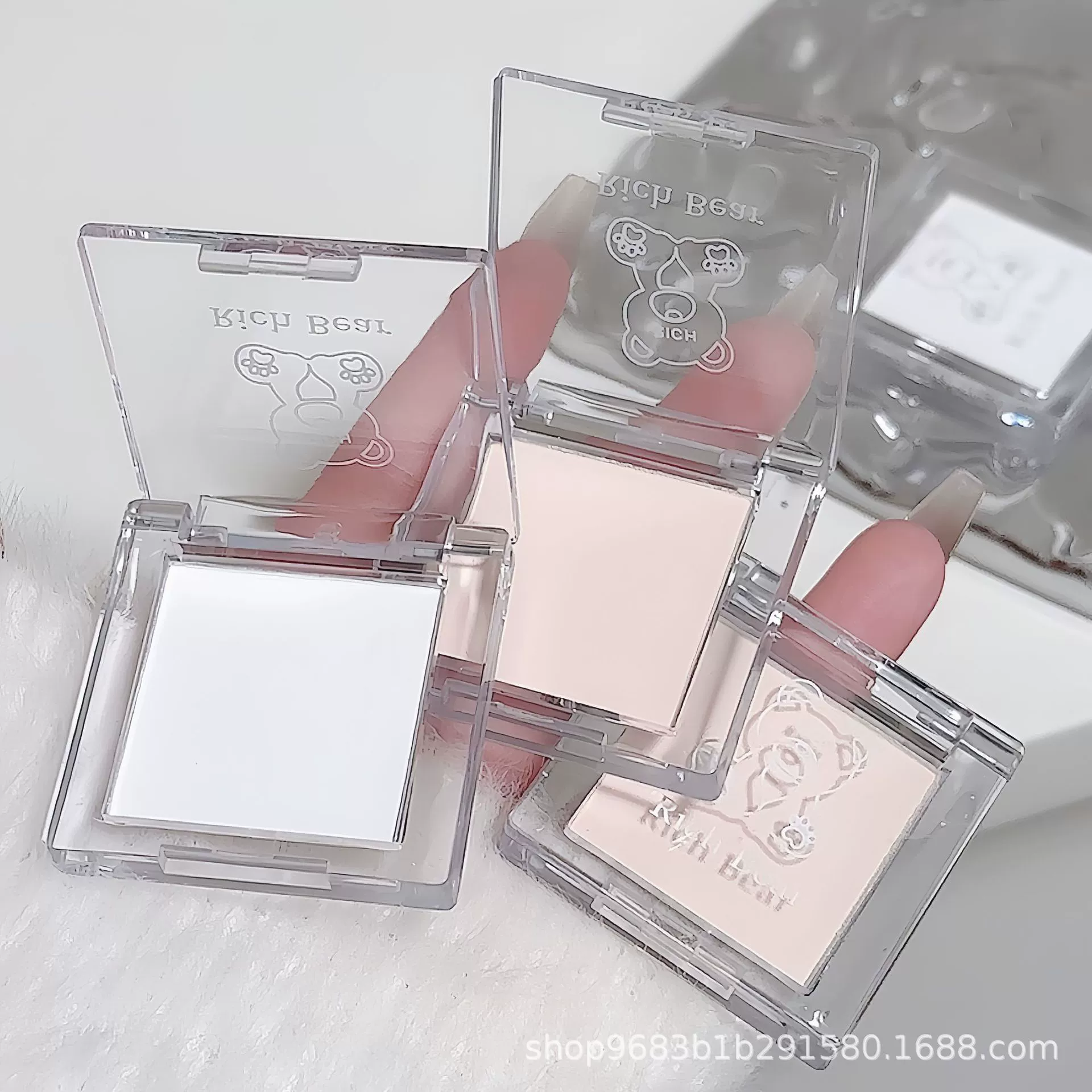RichBear Matte highlighter, brightening eye shadow for contouring, long-term effect