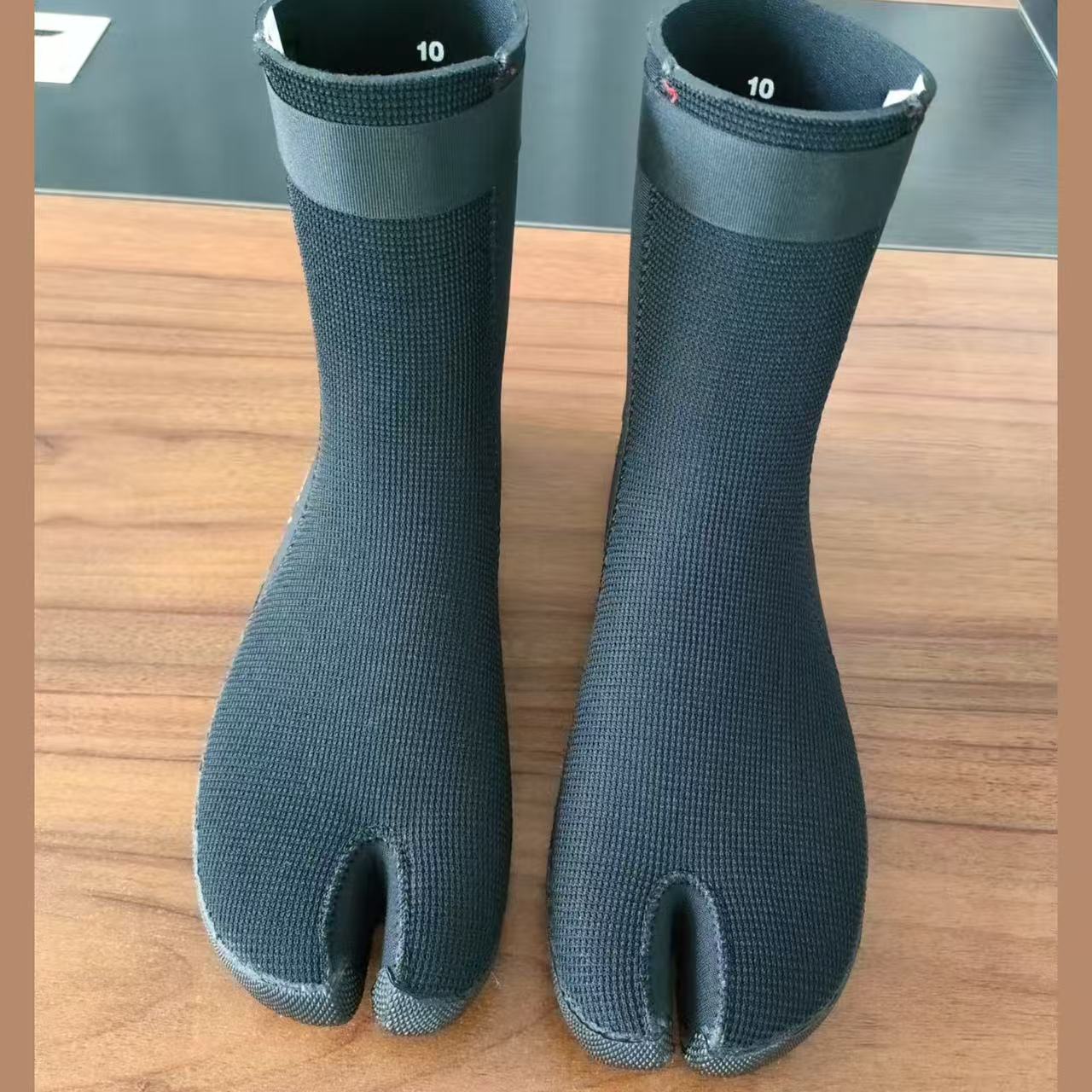 厂家供应  涉水分指鞋   冲浪鞋