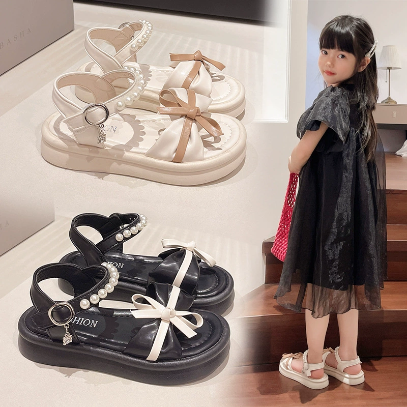 Сандалии для девочек 2024 летний новый бант жемчуг студенческая обувь для детей-шоу обувь для большого мальчика пляжная обувь нескользящая