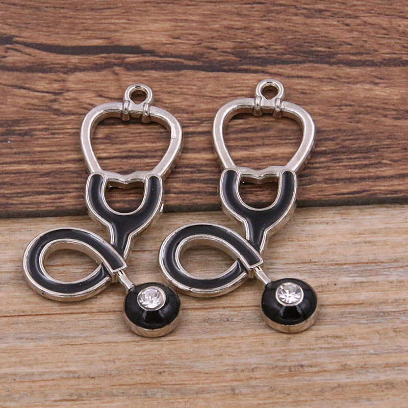 6 encanto médico DIY aleación accesorios de la joyería 2 color base gota aceite estetoscopio jeringa amor colgante