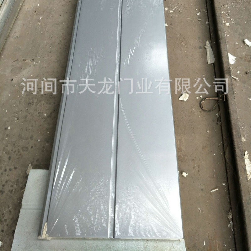 厂家定 制双面铝板 工业门保温门板中间填充高密度聚氨酯发泡门板