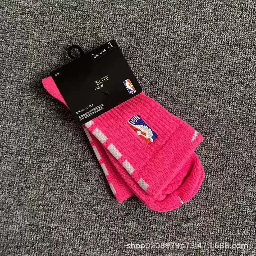 19 미디엄 핑크와 화이트