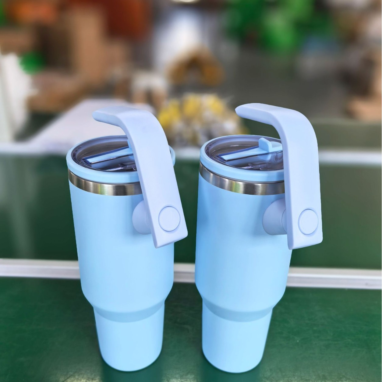 Cross-border 304 acero inoxidable hielo taza de mango giratorio taza de automóvil de gran capacidad con taza de paja al por mayor sin
