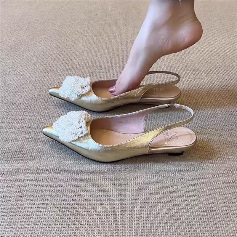 Версия из овчины ~ французский стиль ретро с открытой спиной, профессиональные цветочные сандалии, универсальные туфли-лодочки на низком каблуке с жемчужным острым носком