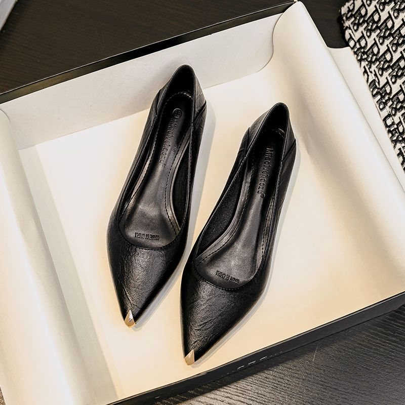 New Style Work Shoes for Women, Black, Versatile, Low-Heeled, Professional Shoes for Long Hours of Standing at Work, Thick-Heeled Single Shoes for Women New Style Work Shoes for Women, Black, Versatile, Low-Heeled, Professional Shoes for Long Hours of Standing at Work, Thick-Heeled Single Shoes for Women