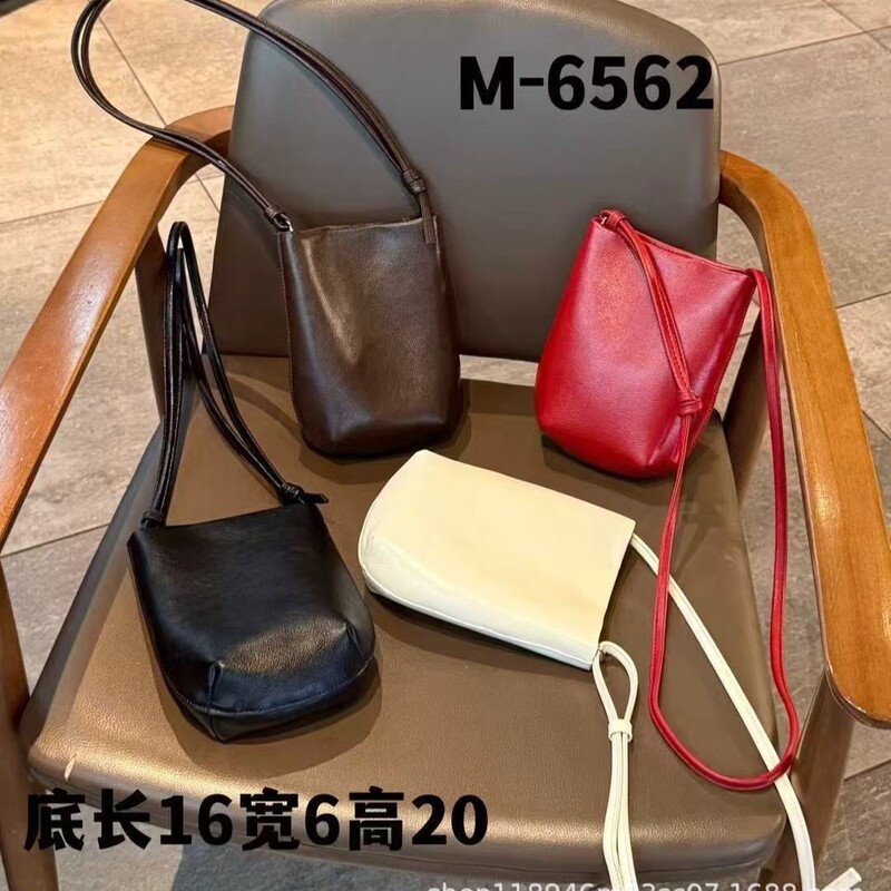 Mobile Phone Bag, Shoulder Crossbody Bag, Small Capacity Portable Women's Bag, Lightweight Bucket Bag for Daily Use, First-Layer Cowhide Leather