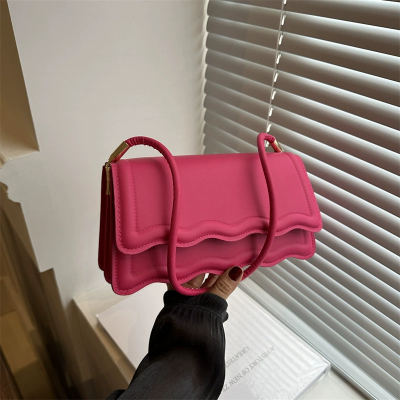 Clutch Shoulder Bag, Chain Strap, Wallet-Style Compact One-Shoulder