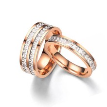轻奢情侣钻石戒指锆石情侣钛钢戒指 满天星钛钢锆石戒指饰品批发
