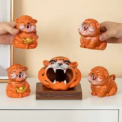 Tiger ceramic zodiac cartoon ashtray ornaments cute piggy bank creative home decoration piggy bank crafts