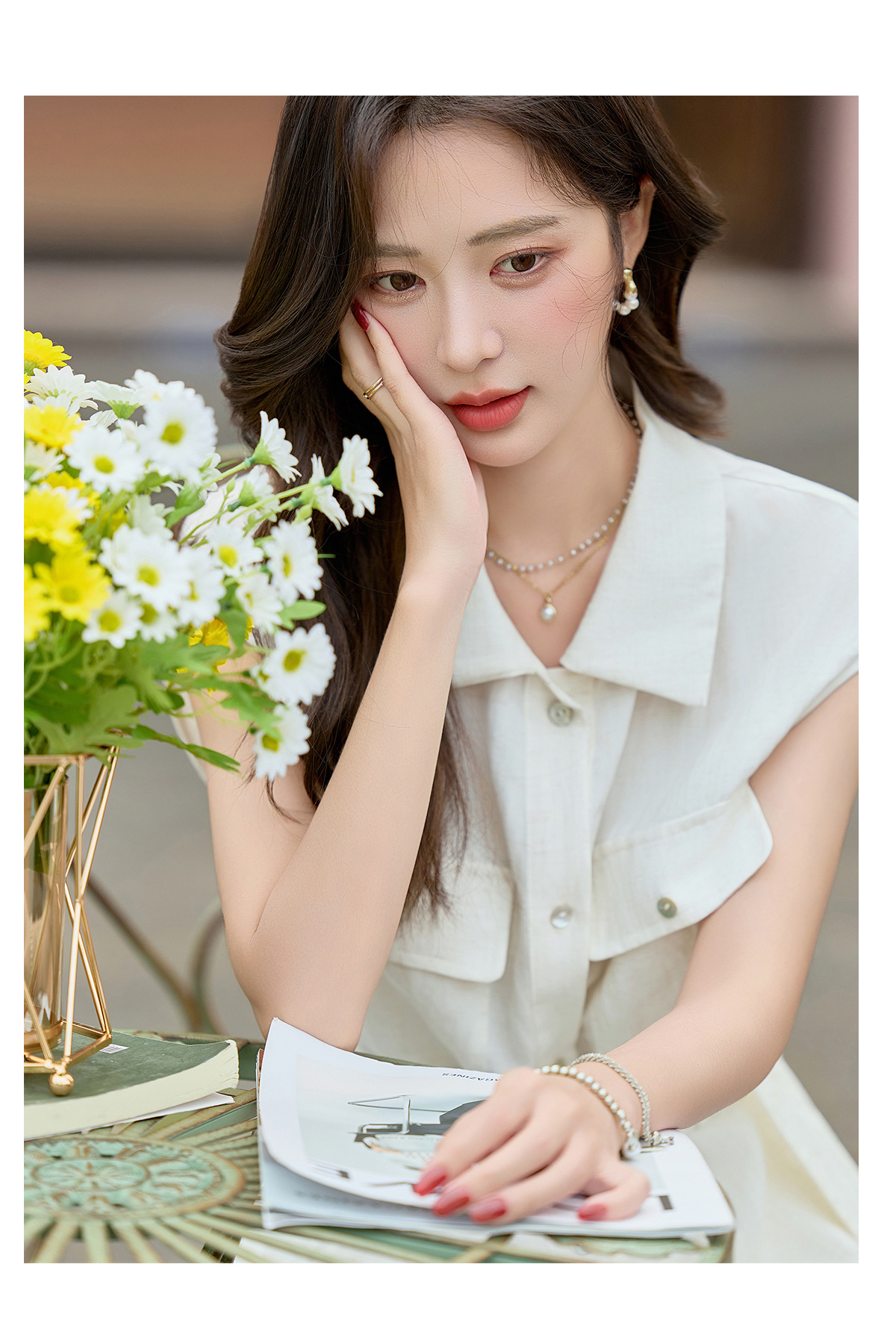 Bộ jumpsuit nữ tay ngắn cổ bẻ ống rộng mùa hè 2026 — màu trắng ngà, màu vàng chi tiết 14