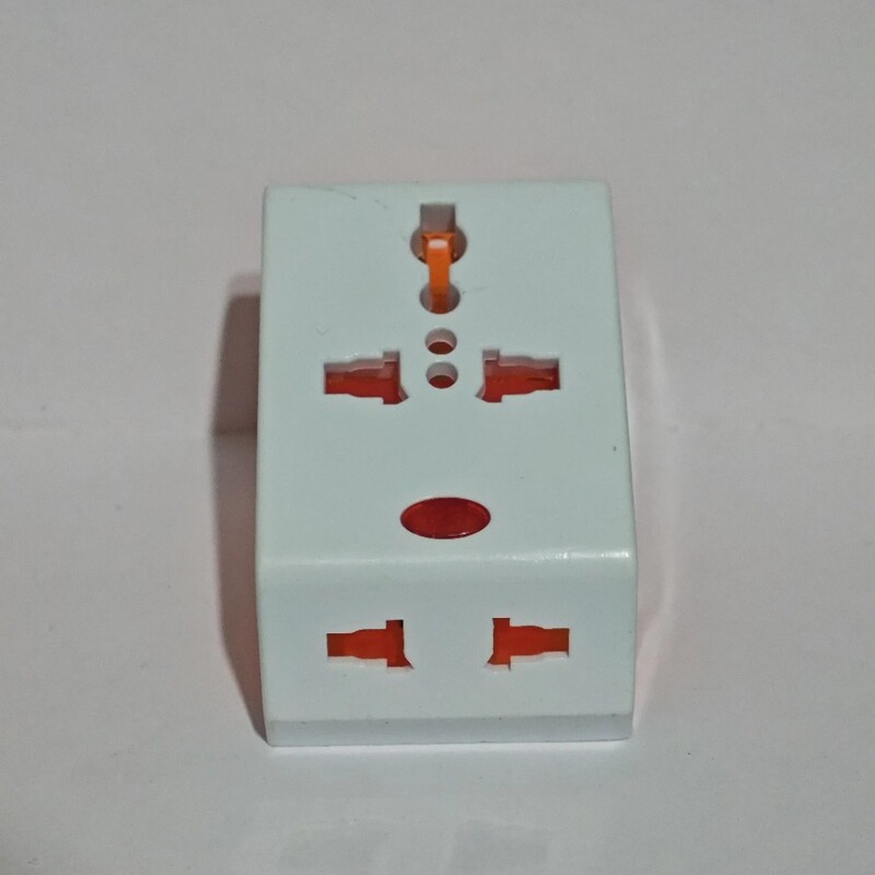 Foreign Trade Products, British Standard British-Style Conversion Plug, High-Quality British Standard Ce Certified Direct Plug Power Plug