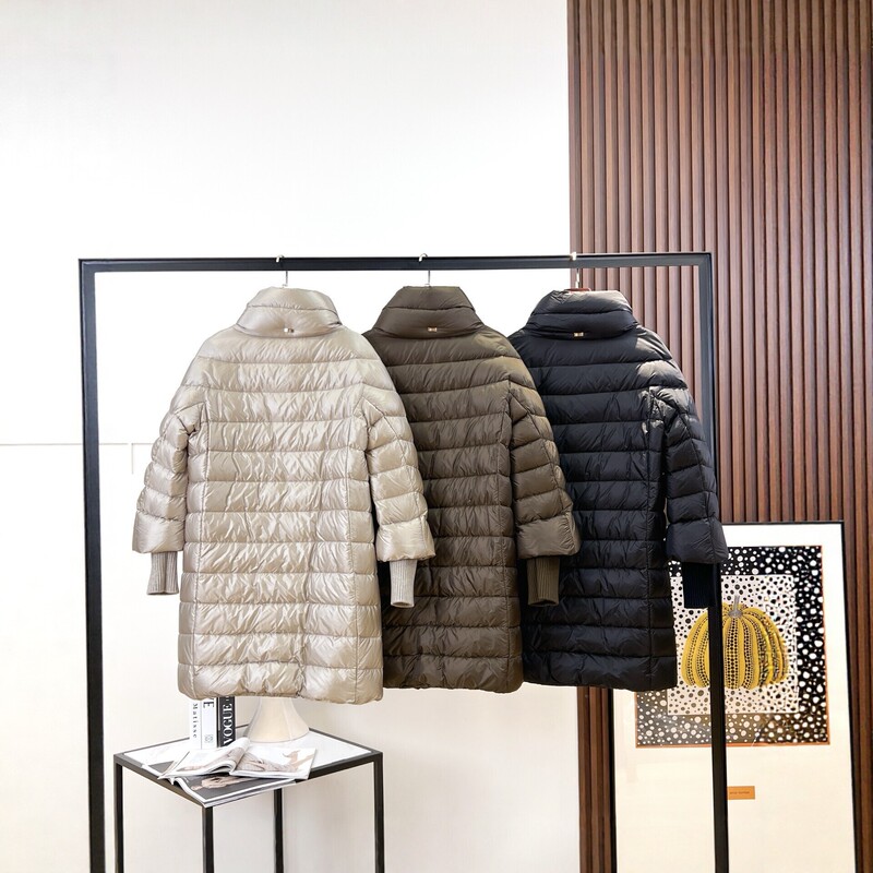 2026 winter new long down jacket for women, over-the-knee thickened warm coat, Korean style loose plus-size hooded cotton jacket