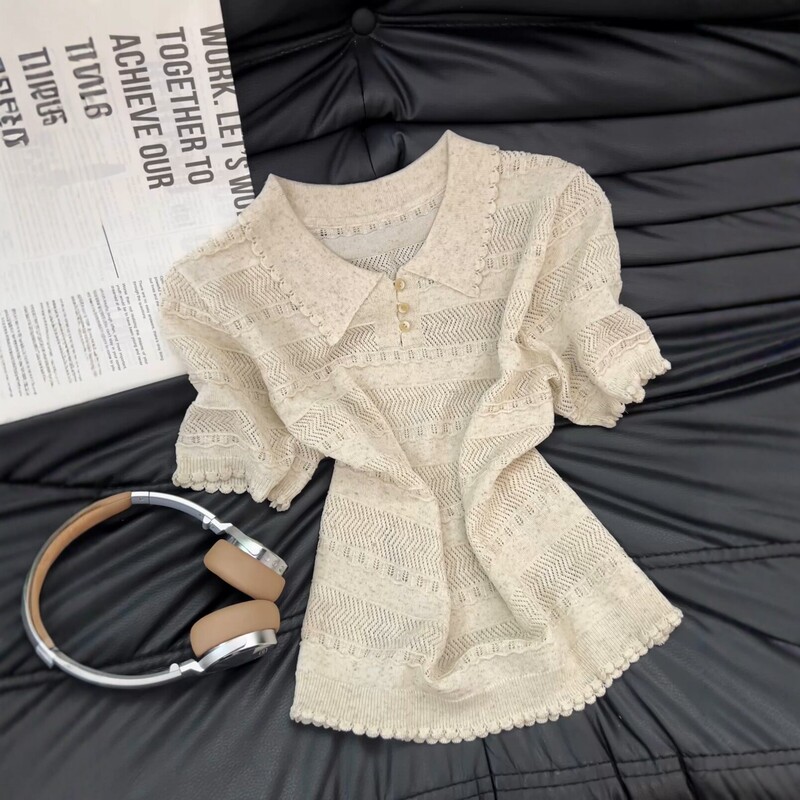 2026 New Summer Style Korean Style Hollow Lace Polo Collar Short-Sleeved Knitwear for Women, Gentle and Age-Reducing Top
