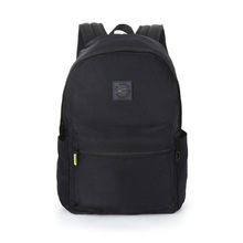 2026新款骆驼简约双肩包男女通勤旅行大容量轻便背包代发定 制