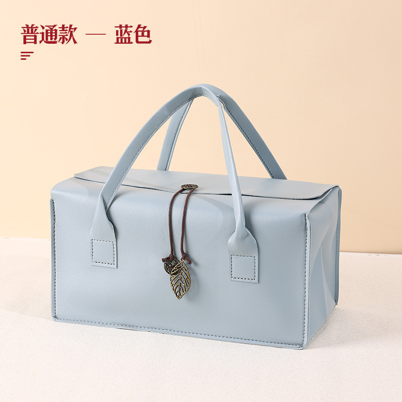 Голубой; длина 30*ширина 17*высота 14см