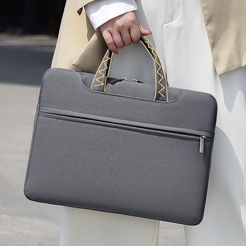 Large Capacity Shoulder Bag