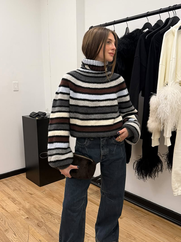 Moda a rayas de moda exterior de cuello alto suéter de color contraste chaqueta mujer 2025 otoño y invierno nuevo estilo europeo y americano transfronterizo image 3